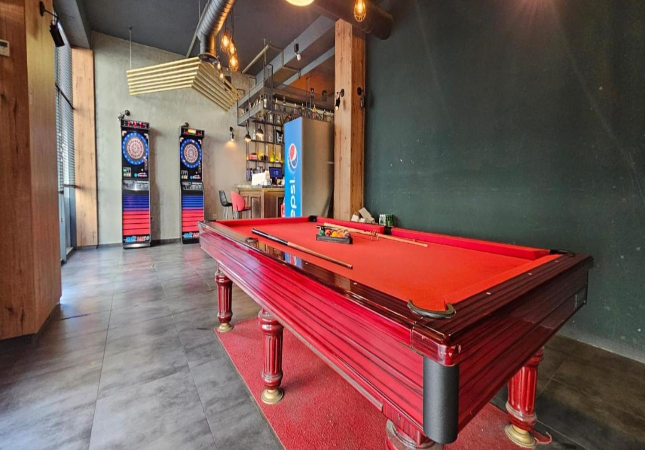Superb 1 Bedroom In The Best Zone Of The City. Ferizaj Buitenkant foto