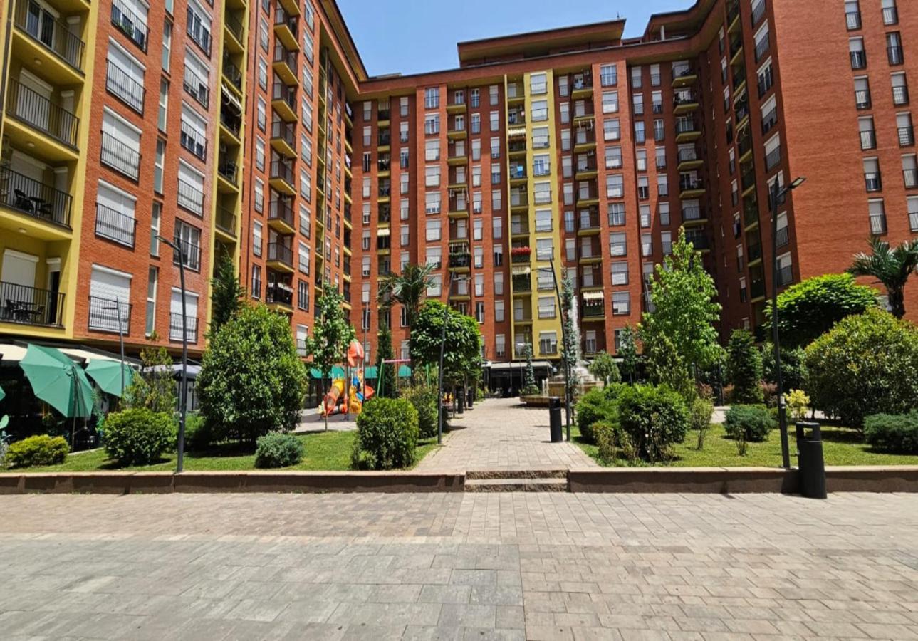 Superb 1 Bedroom In The Best Zone Of The City. Ferizaj Buitenkant foto