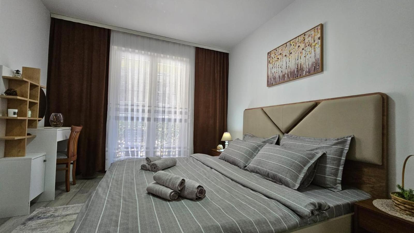 Superb 1 Bedroom In The Best Zone Of The City. Ferizaj Buitenkant foto
