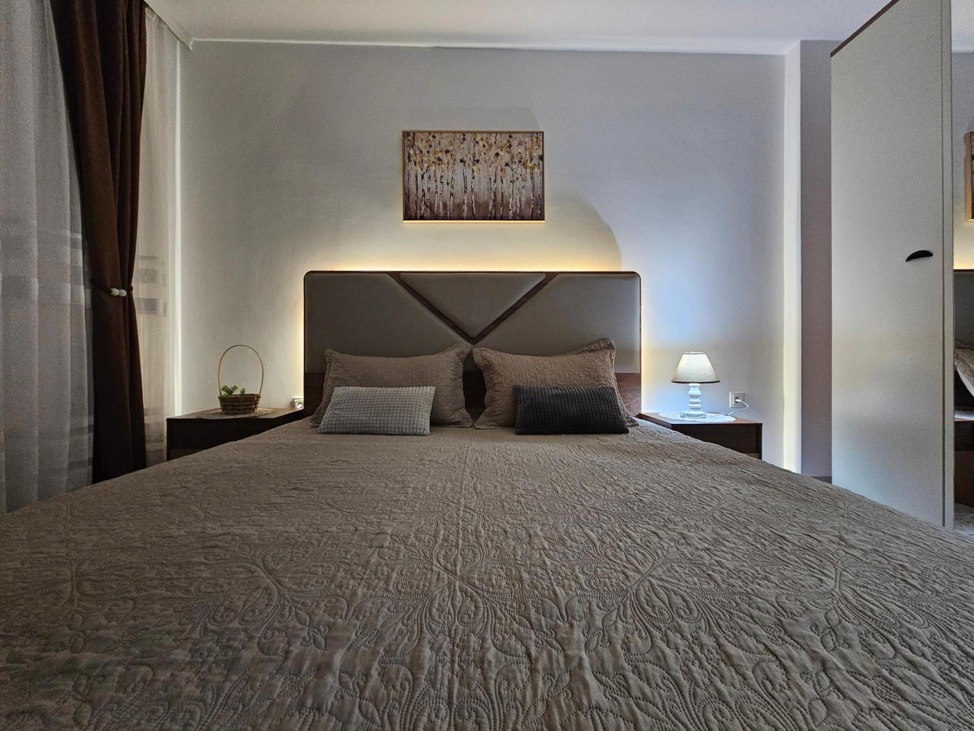 Superb 1 Bedroom In The Best Zone Of The City. Ferizaj Buitenkant foto